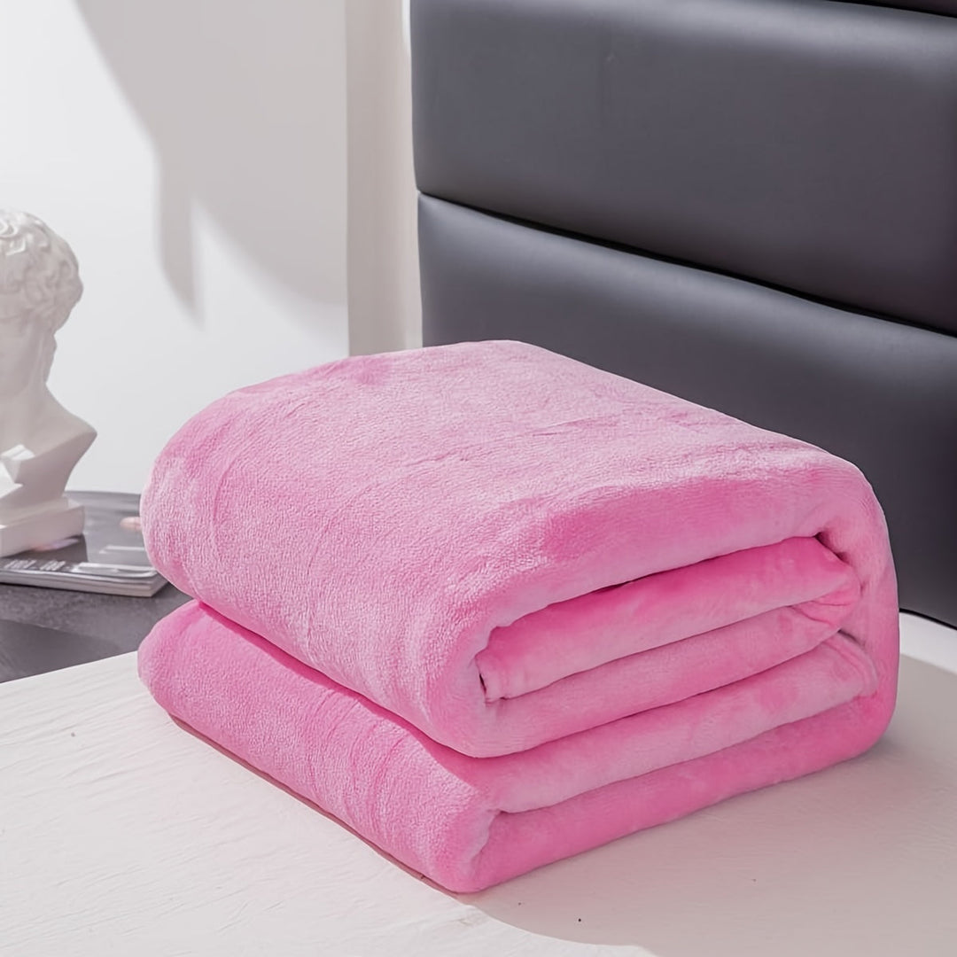 Mykt flanellpledd i polyester som varmer hele året