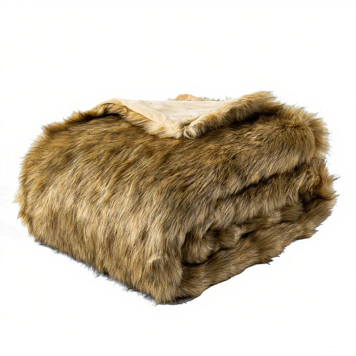 Lunvang™ Fluffy pledd i kunstpels med forsterkede kanter