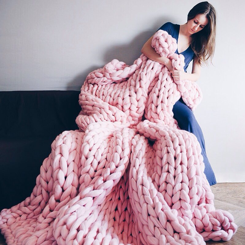 Grovstrikket pledd i myk mikrofiber, tolv farger