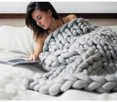 Grovstrikket pledd i myk mikrofiber, tolv farger