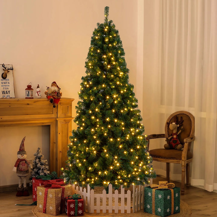 Kunstig juletre med varme LED-lys