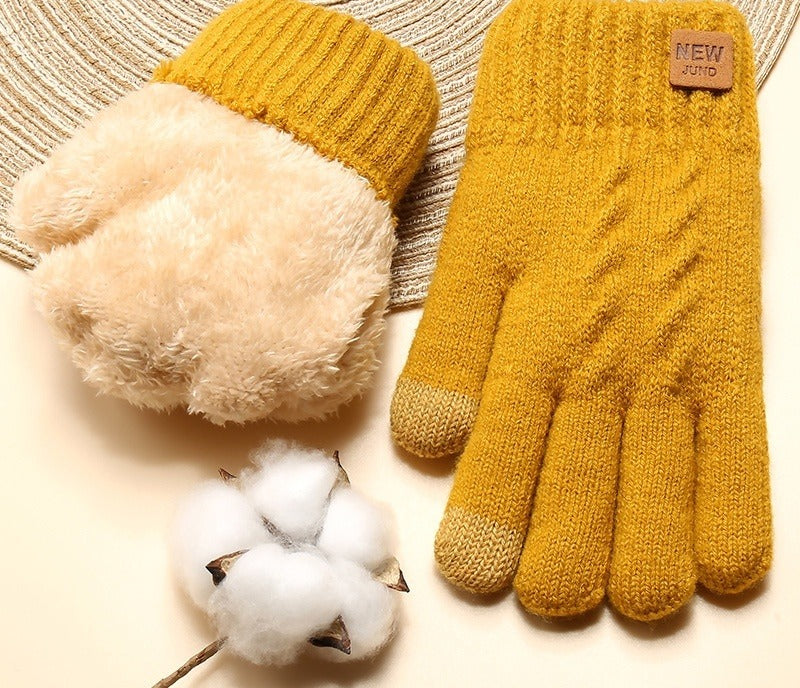 Flettestrikkede beige damehansker