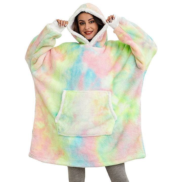 Pleddhettegenser i fleece med stor hette og lommer