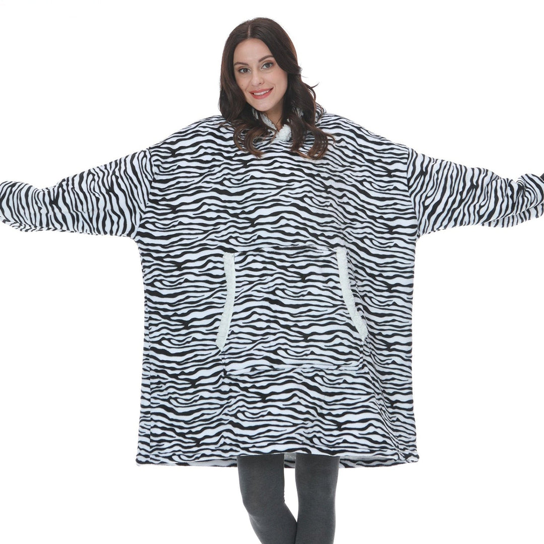 Pleddhettegenser i fleece med stor hette og lommer