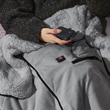 Lunvang™ Varmeteppe for damer med hette og sidelommer