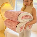 Lunvang™ Sherpafleece-pledd med skymyk, noppete overflate