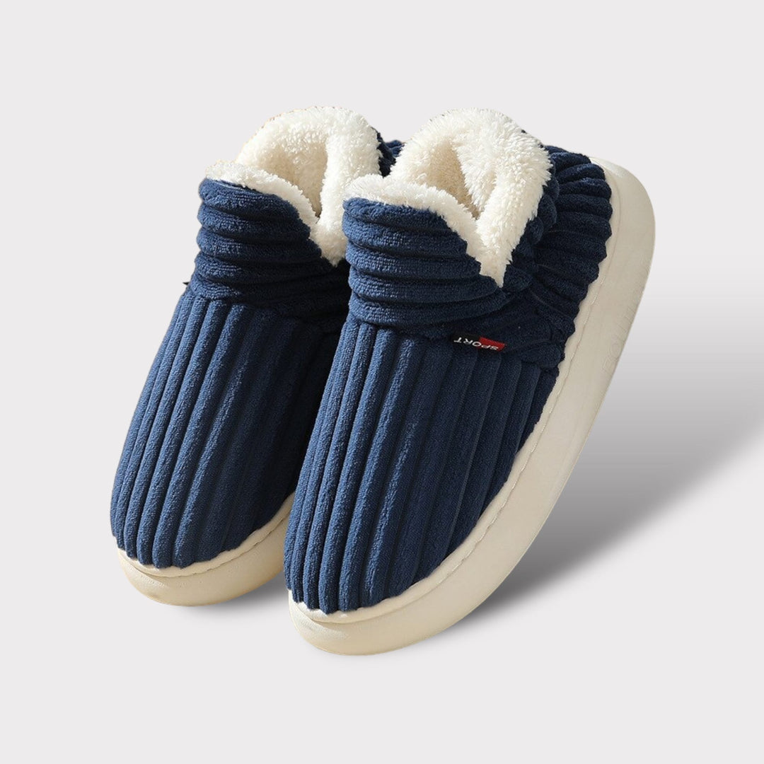 Varme tøfler i fleece med tykk og sklisikker såle