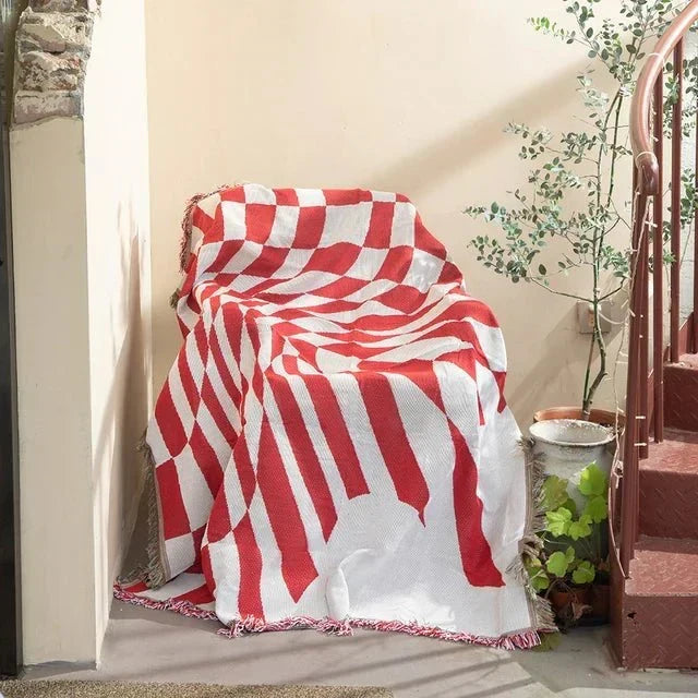 Vevd pledd med abstrakt motiv, jacquard til sofa og vegg