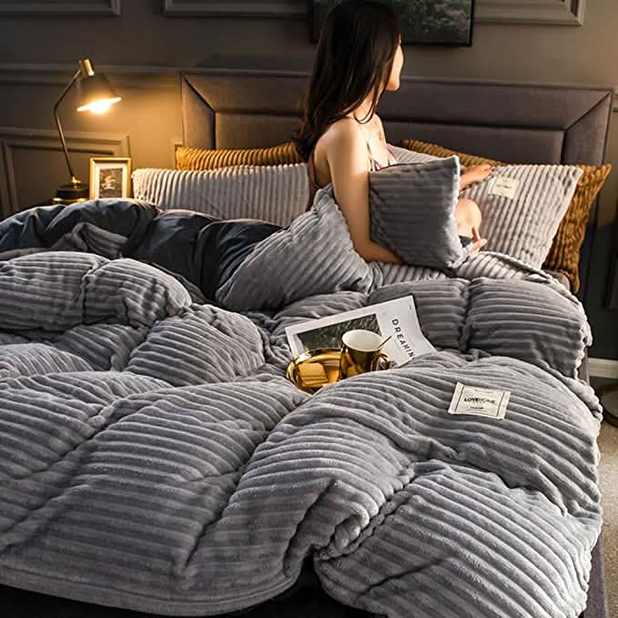 Dynetrekk i fleece for vinteren – mykt, varmt og lett å vaske