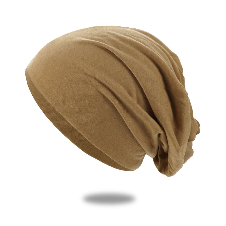 Slouch beanie i pustende strikk med stretch