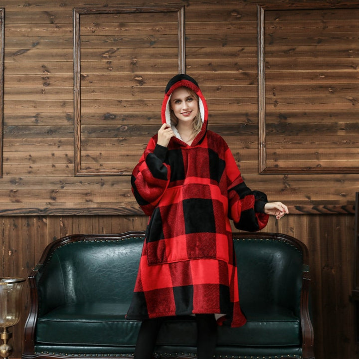 Oversized fleecehettegenser med sherpafôr og kengurulomme